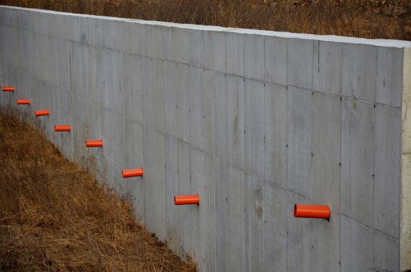 Cost of Retaining Wall Drainage in Everett