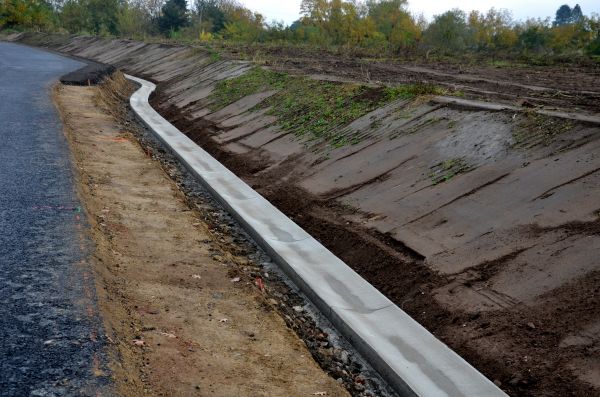 Slope Drainage Installation in Everett
